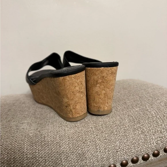 DKNY Black Women's Slide Sandals - Picture 5 of 9